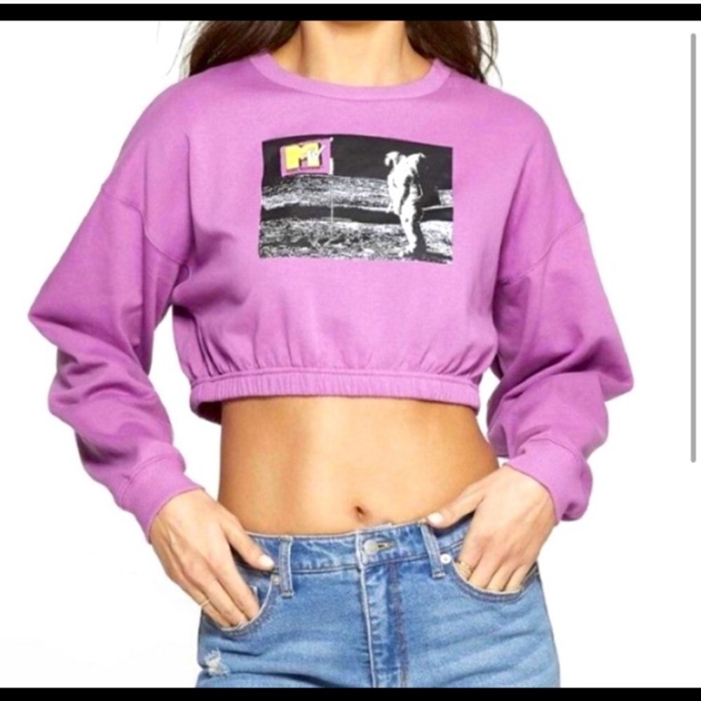 MTV Cropped Crewneck Sweatshirt